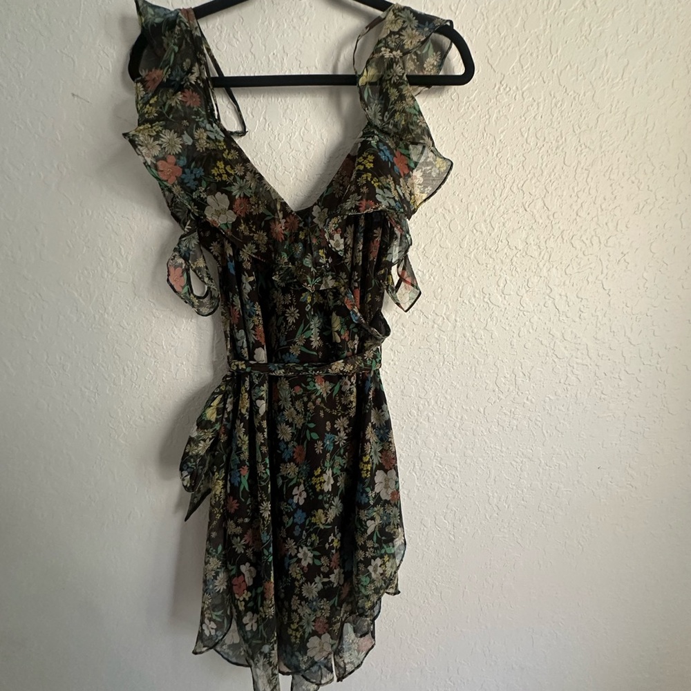 Kendall & Kylie Floral Dress - Picture 6 of 8